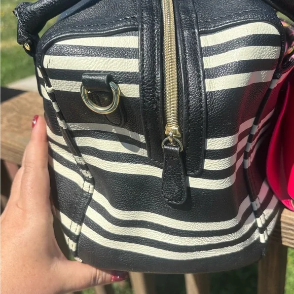 Betsey Johnson Black and White Satchel with Striking Design - Picture 5 of 11